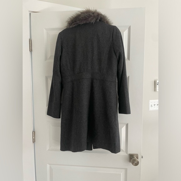 Banana Republic Coat with Detachable Fur Collar, Size S - Picture 2 of 3